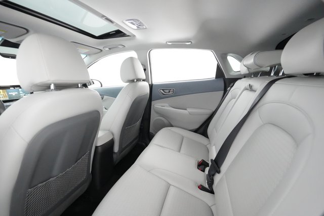 2020 Hyundai Kona — photo 18 of 24