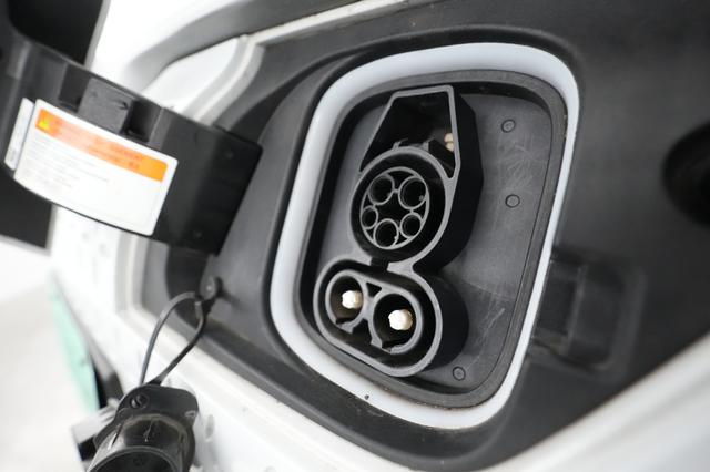 2020 Hyundai Kona — photo 8 of 24