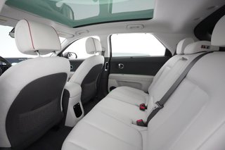 2023 Hyundai IONIQ 5 — photo 17 of 24