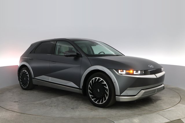 2023 Hyundai IONIQ 5 — photo 9 of 24