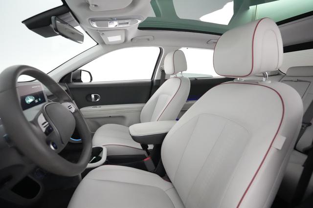 2023 Hyundai IONIQ 5 — photo 3 of 24