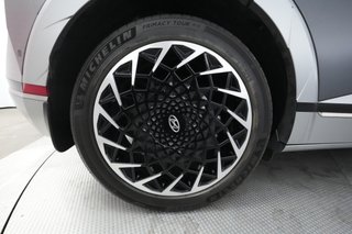 2023 Hyundai IONIQ 5 — photo 16 of 24