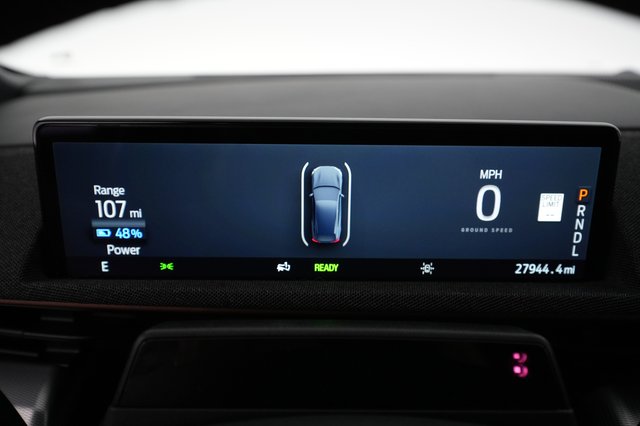 2022 Ford Mustang Mach-E — photo 5 of 23
