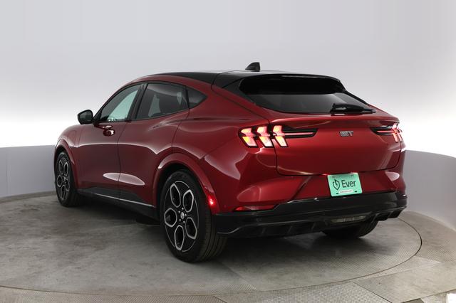 2022 Ford Mustang Mach-E — photo 9 of 23