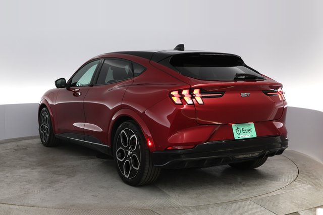 2022 Ford Mustang Mach-E — photo 9 of 23