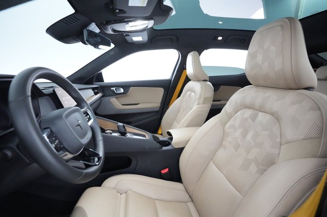 2022 Polestar 2 — photo 15 of 54