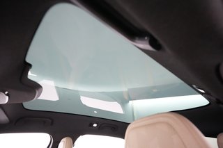 2022 Polestar 2 — photo 19 of 40