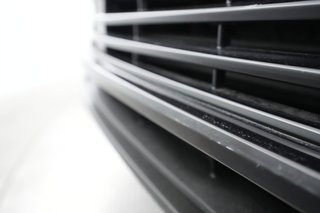 2022 Polestar 2 — photo 38 of 40