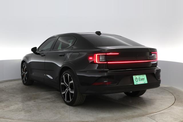 2022 Polestar 2 — photo 9 of 40