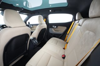 2022 Polestar 2 — photo 16 of 40