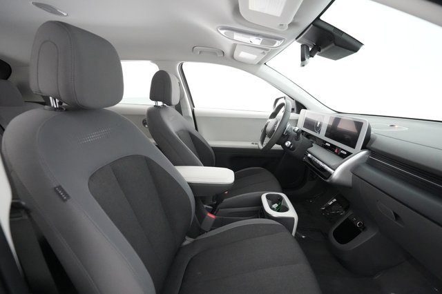 2024 Hyundai IONIQ 5 — photo 18 of 23