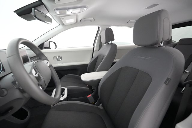 2024 Hyundai IONIQ 5 — photo 16 of 23