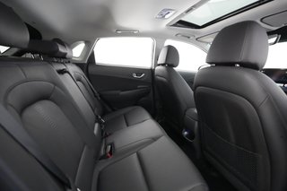 2022 Hyundai Kona — photo 3 of 21
