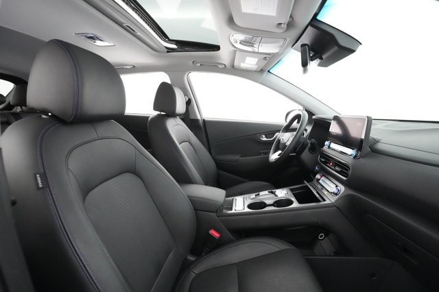 2022 Hyundai Kona — photo 17 of 21