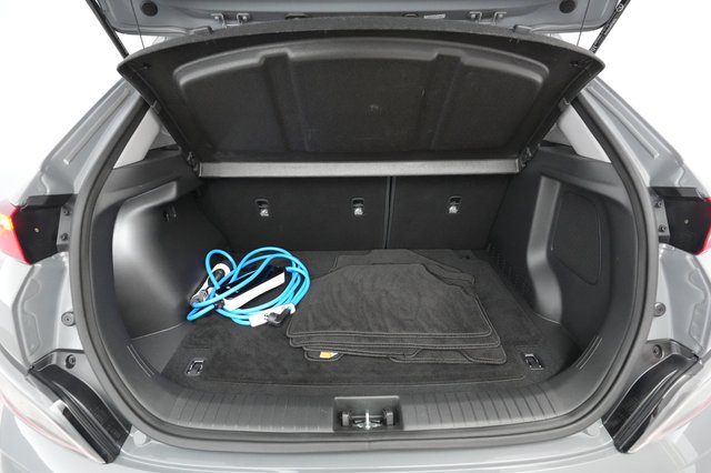 2023 Hyundai Kona — photo 6 of 24