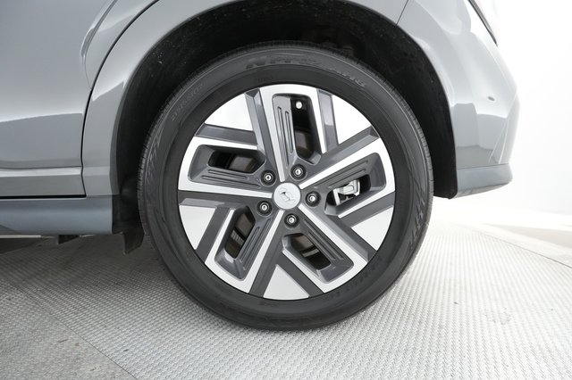 2023 Hyundai Kona — photo 16 of 24