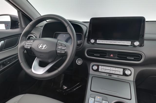 2023 Hyundai Kona — photo 5 of 24
