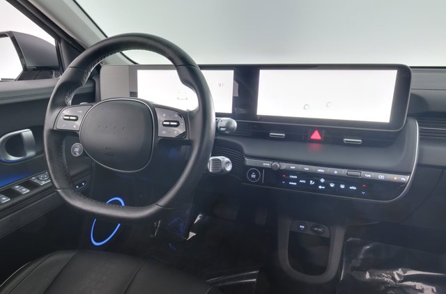 2022 Hyundai IONIQ 5 — photo 3 of 51