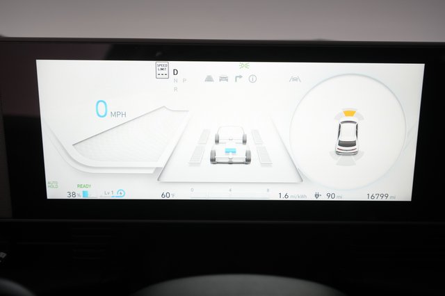 2022 Hyundai IONIQ 5 — photo 5 of 51
