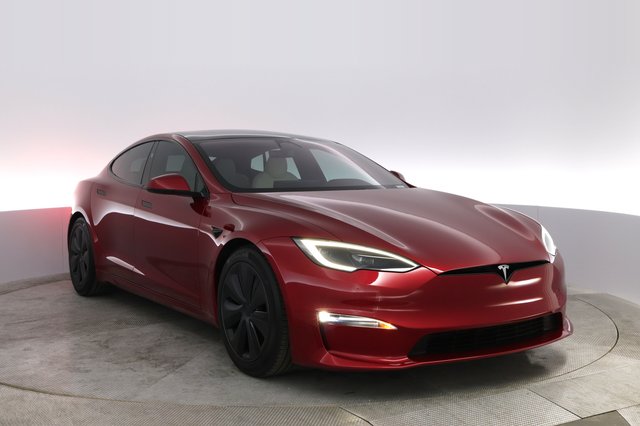 2023 Tesla Model S — photo 6 of 56