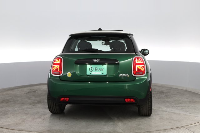 2023 MINI Cooper SE — photo 8 of 86