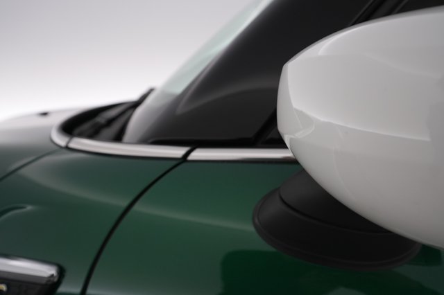 2023 MINI Cooper SE — photo 65 of 86