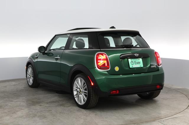 2023 MINI Cooper SE — photo 9 of 86