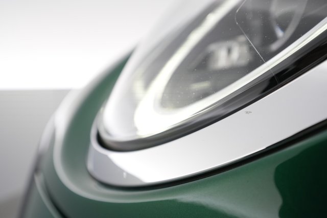 2023 MINI Cooper SE — photo 64 of 86