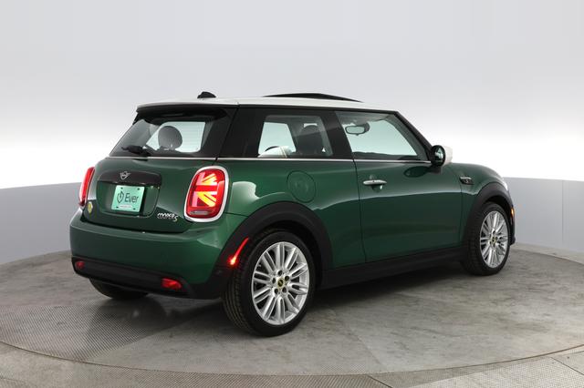 2023 MINI Cooper SE — photo 2 of 86