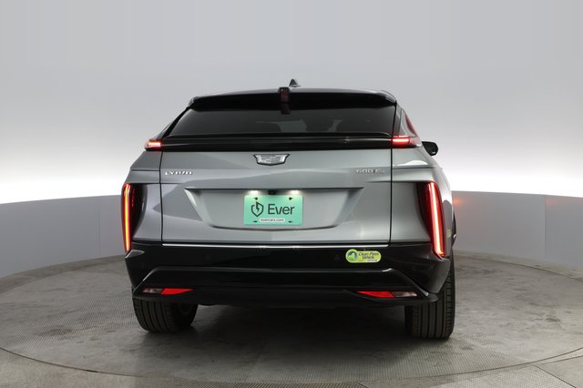2024 Cadillac Lyriq — photo 14 of 22
