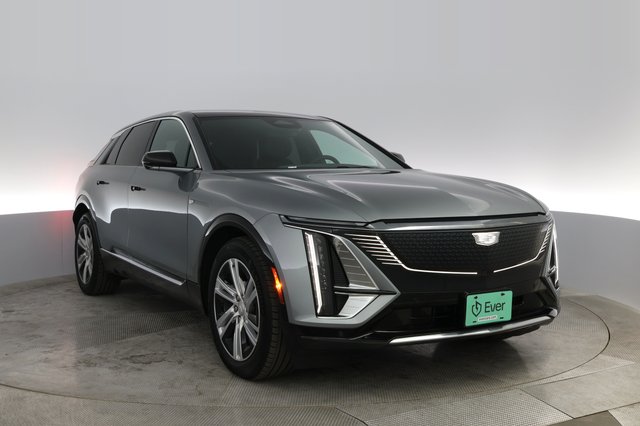 2024 Cadillac Lyriq — photo 12 of 22