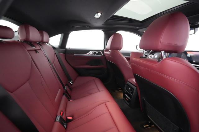 2023 BMW i4 — photo 3 of 26