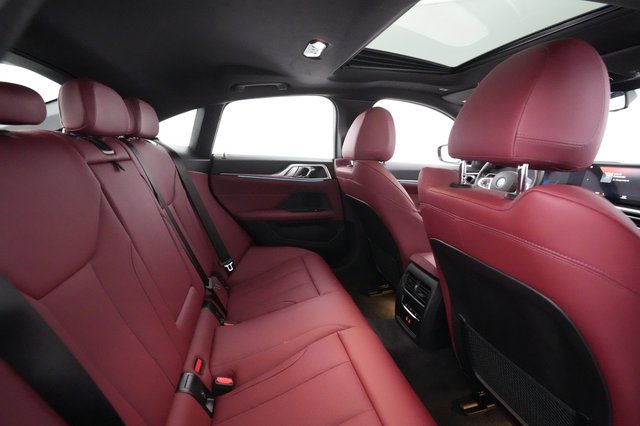 2023 BMW i4 — photo 3 of 26
