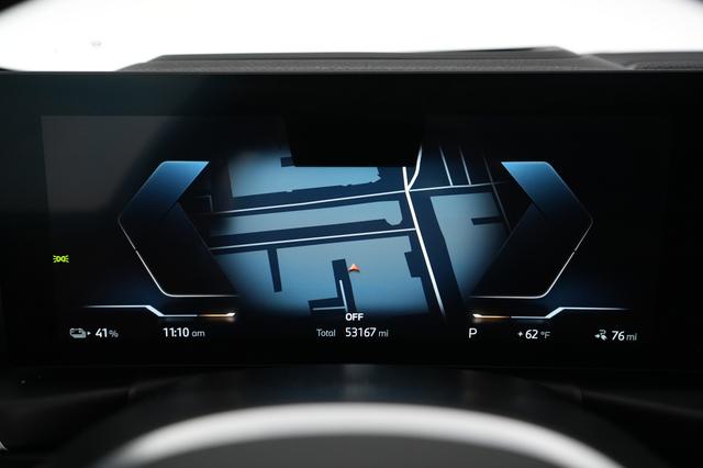 2023 BMW i4 — photo 4 of 26