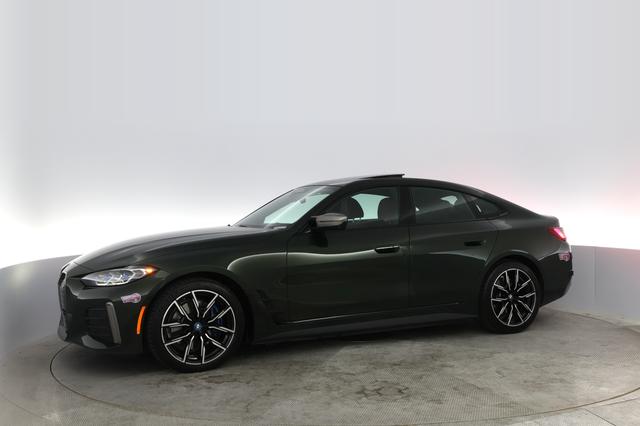 2023 BMW i4 — photo 10 of 26