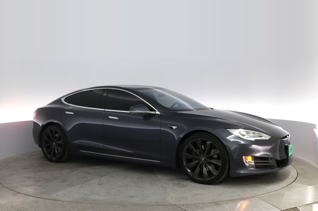 2018 Tesla Model S — photo 11 of 21