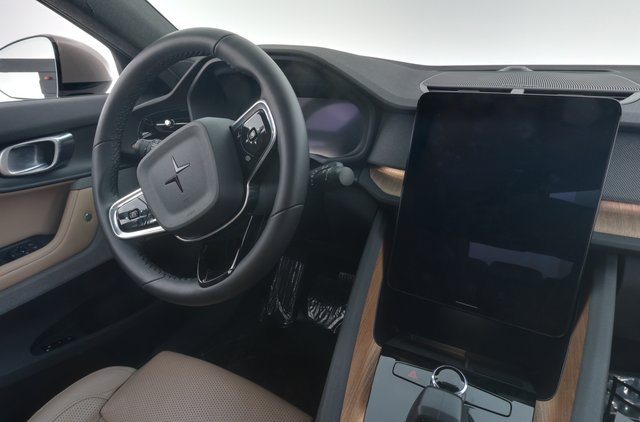 2022 Polestar 2 — photo 18 of 25