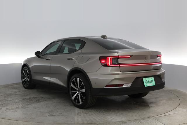 2022 Polestar 2 — photo 9 of 25