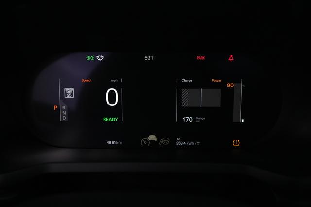 2022 Polestar 2 — photo 4 of 25
