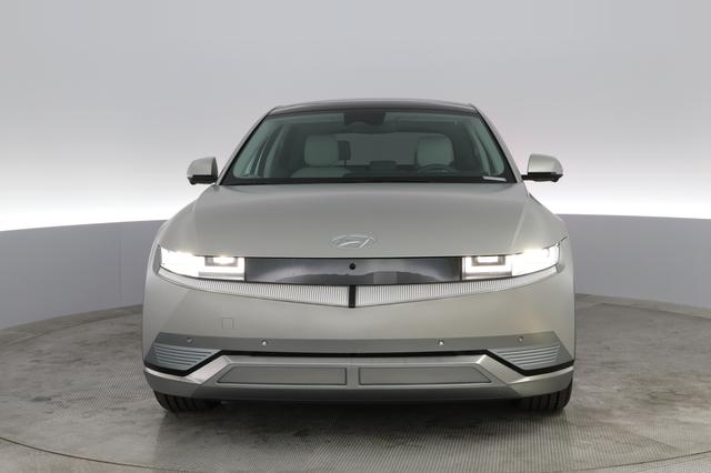 2024 Hyundai IONIQ 5 — photo 5 of 22