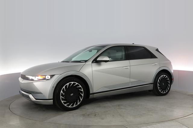 2024 Hyundai IONIQ 5 — photo 10 of 22