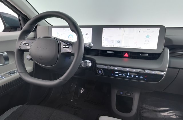 2024 Hyundai IONIQ 5 — photo 3 of 29