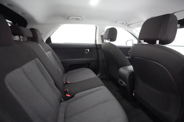 2024 Hyundai IONIQ 5 — photo 3 of 31