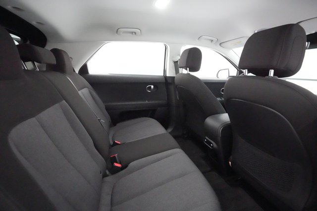 2024 Hyundai IONIQ 5 — photo 3 of 31