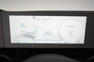 2024 Hyundai IONIQ 5 — photo 4 of 31