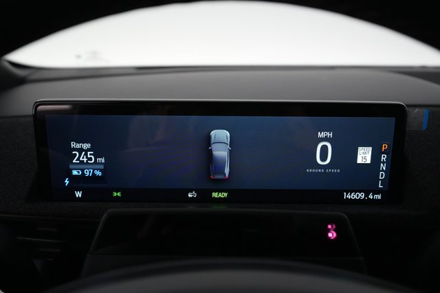 2023 Ford Mustang Mach-E — photo 5 of 23