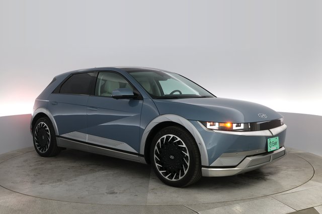 2023 Hyundai IONIQ 5 — photo 7 of 43