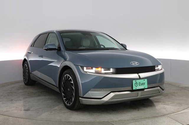 2023 Hyundai IONIQ 5 — photo 6 of 43