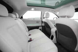 2023 Hyundai IONIQ 5 — photo 3 of 43