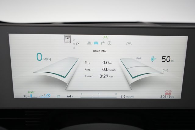 2023 Hyundai IONIQ 5 — photo 4 of 43